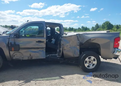 2009 Chevrolet Silverado 1500 Lt z USA, uszkodzony, nr VIN 1GCEK29019Z156376